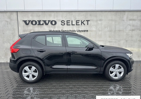 Volvo XC 40 cena 135000 przebieg: 61700, rok produkcji 2020 z Poznań małe 254